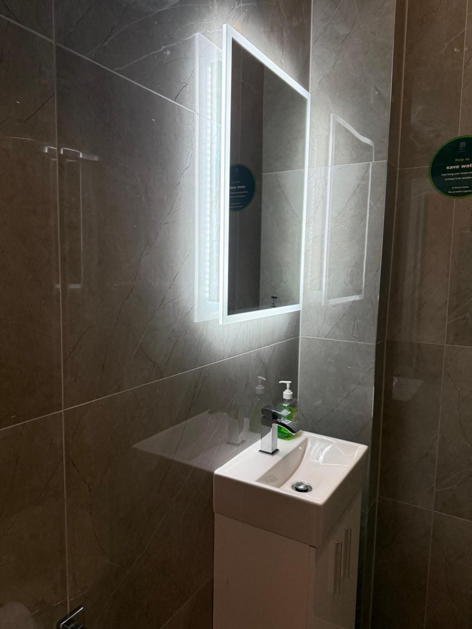 Green Ariana Hotel - Near Wembley And Central London Exterior photo
